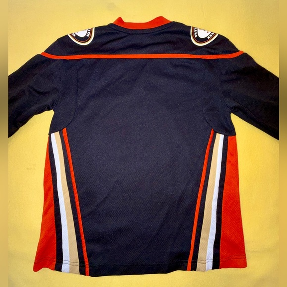 Fanatics NHL Anaheim Ducks Breakaway Black Home Jersey Youth Size S/M - Picture 5 of 5